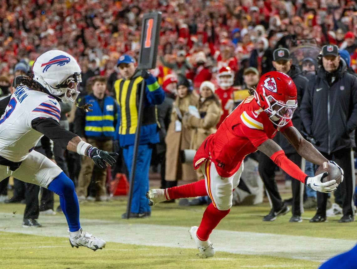 Buffalo Bills safety Damar Hamlin (3) watches as Kansas City Chiefs wide receiver Xavier Worthy (1) goes in for a touchdown during the first half of the AFC Championship Game on Sunday, Jan. 26, 2025, at GEHA Field at Arrowhead Stadium.