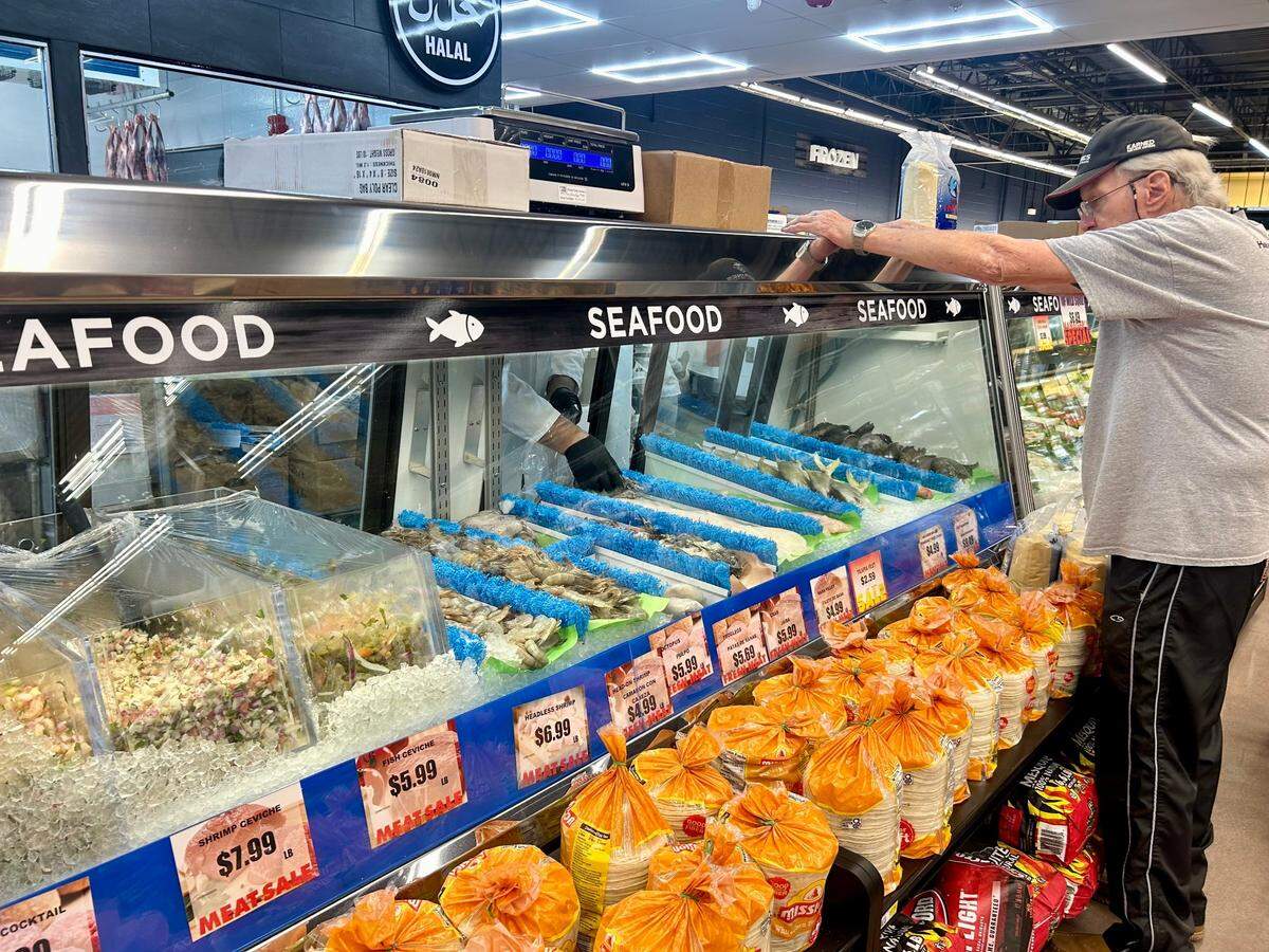 World Fresh Market offers meat, seafood and other products.