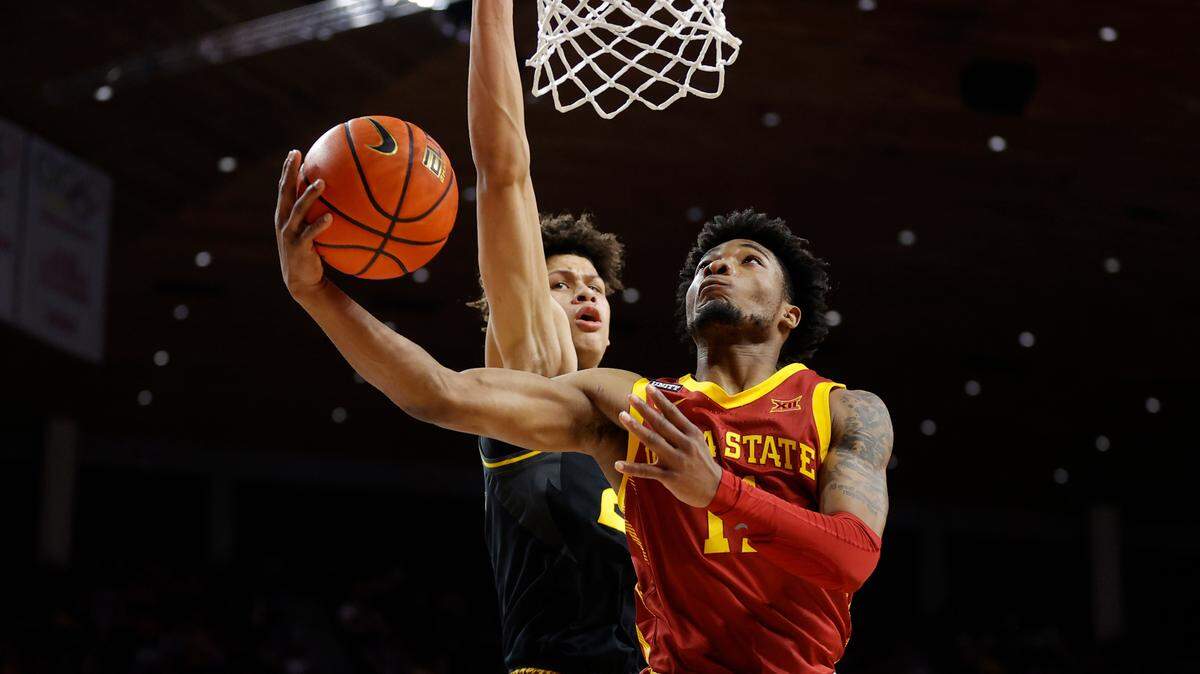Iowa State guard Tyrese Hunter get to the basket ih front of Missouri forward Trevon Brazile during the first half Saturday, Jan. 29, 2022, in Ames.