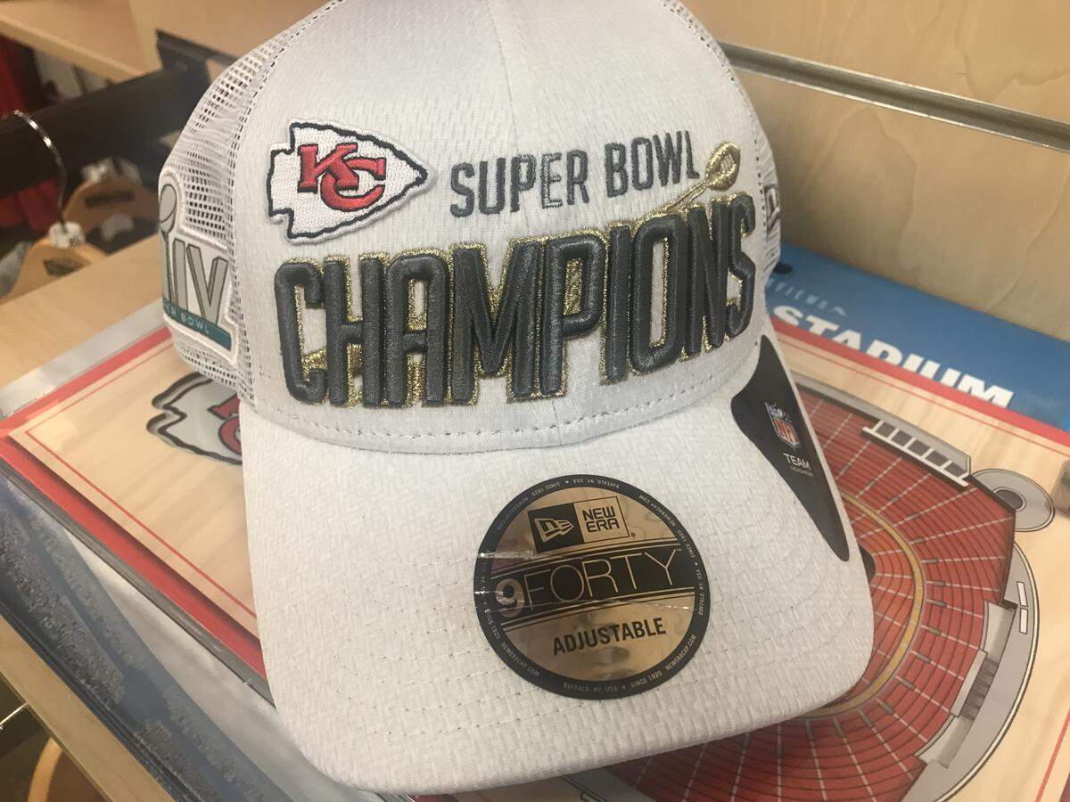 Super Bowl LIV Champions Locker Room 9FORTY Ball Cap.