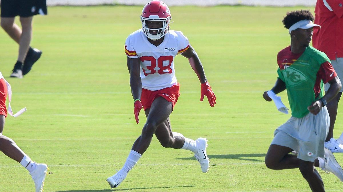 Kansas City Chiefs cornerback L’Jarius Sneed (38) does a drill during the Kansas City Chiefs training camp at Missouri Western State University in St. Joseph, Missouri, Thursday, July 29, 2021.
