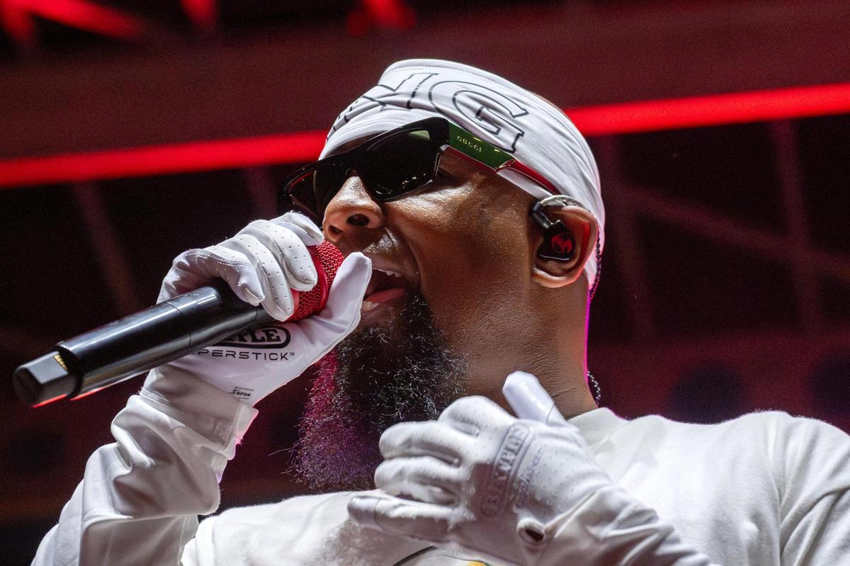 Rapper Tech N9ne debuted music from his upcoming album, “5816 Forrest,” during Boulevardia.