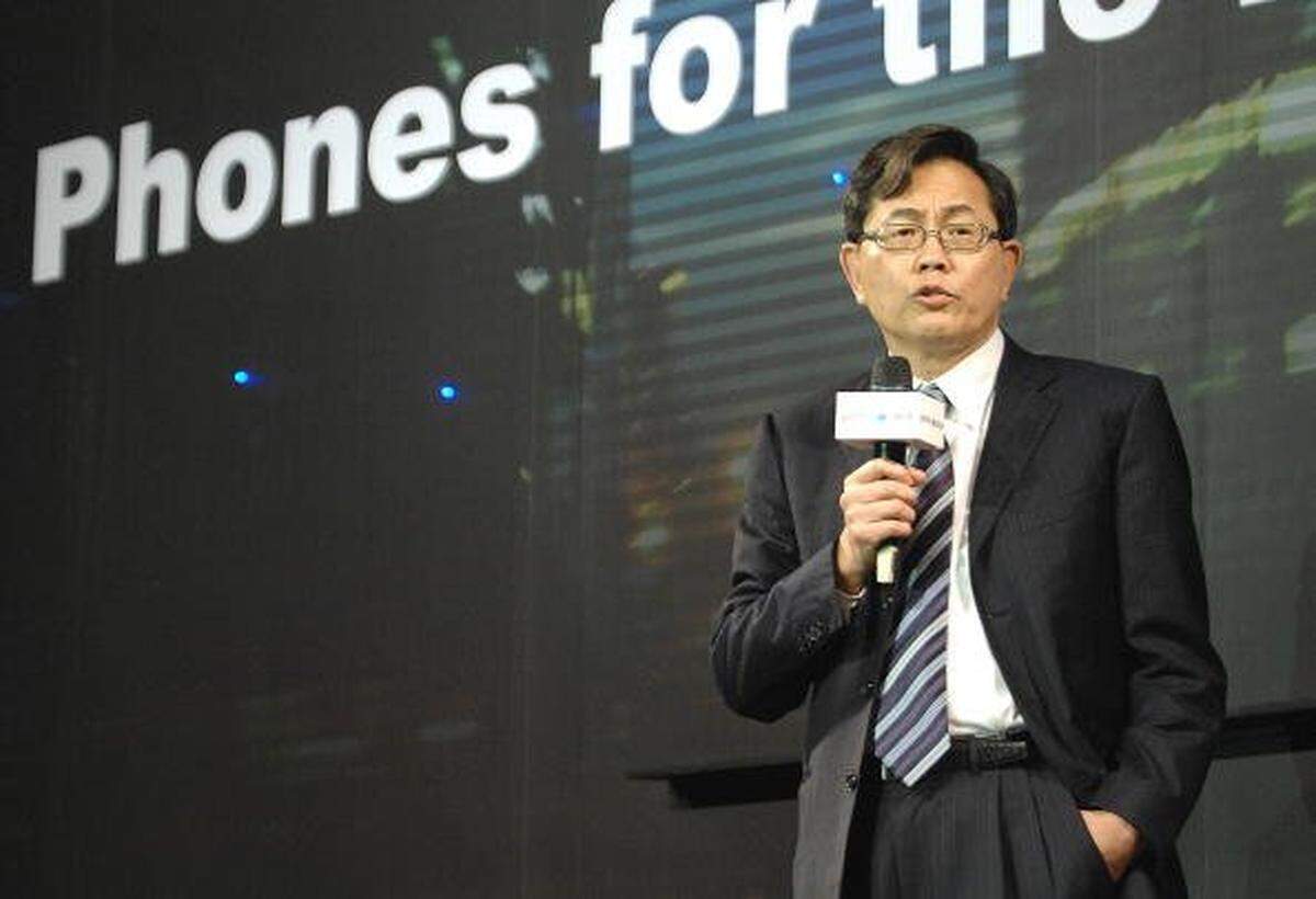 Min Kao, co-founder of Garmin, is worth $7.7 billion in 2026, shown in this 2009 file photo.