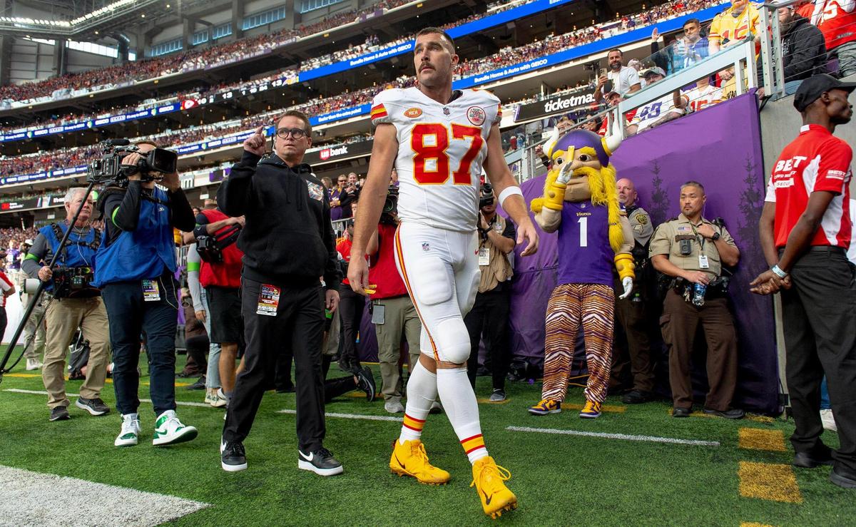 Kansas City Chiefs tight end Travis Kelce (87) walks off the field during the second quarter of an NFL football game against the Minnesota Vikings on Sunday, Oct. 8, 2023, at U.S. Bank Stadium in Minneapolis, Minn.