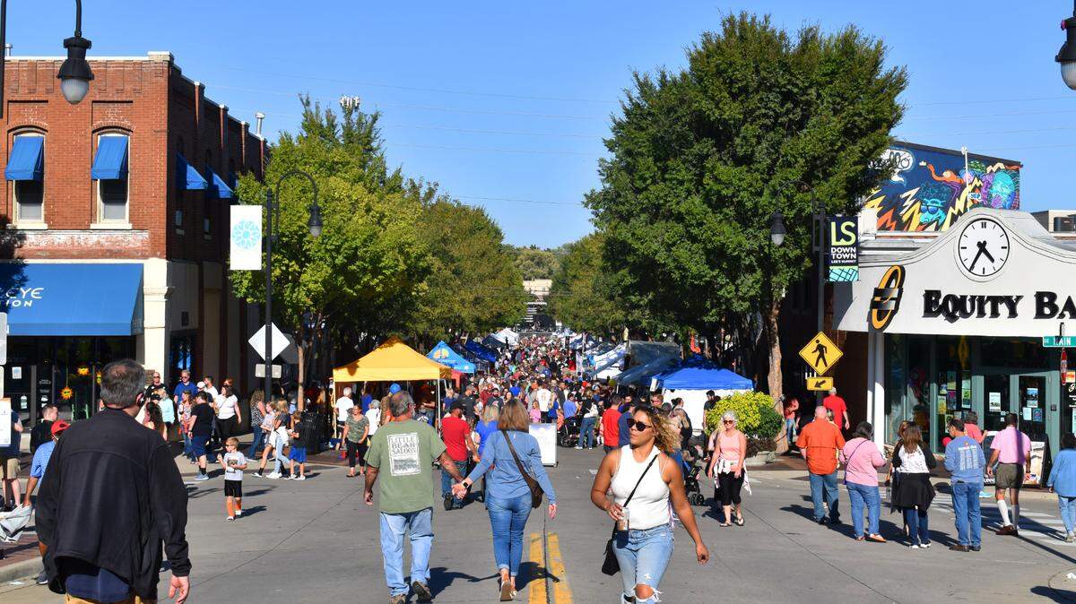 It’s time to celebrate Oktoberfest in Downtown Lee’s Summit. The event, which is the Lee’s Summit Chamber of Commerce’s major fundraiser, begins at 5 p.m. Sept. 22 and wraps up at 4 p.m. Sept. 24.