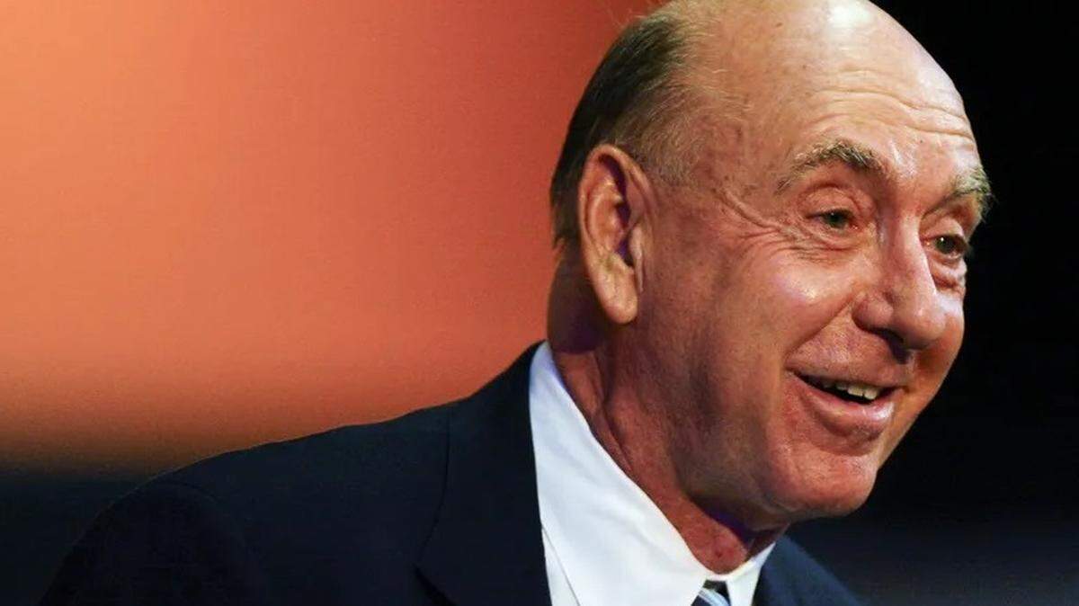Broadcaster Dick Vitale was honored by KU officials at Saturday’s KU-Indiana game. The Allen Fieldhouse crowd gave the ESPN broadcaster a standing ovation.