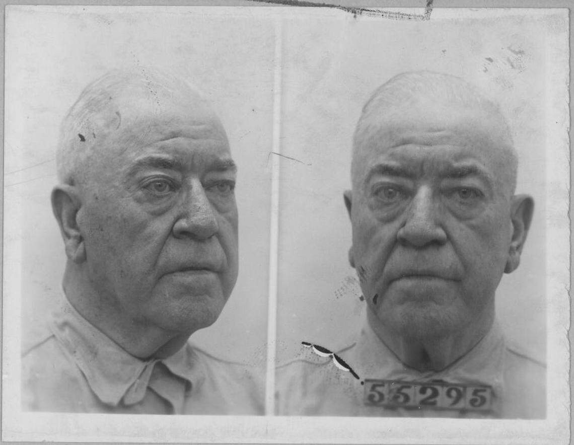 Mugshots of Thomas J. Pendergast, Inmate #55295, contained in a folder noting his conditional release from prison on May 30, 1940