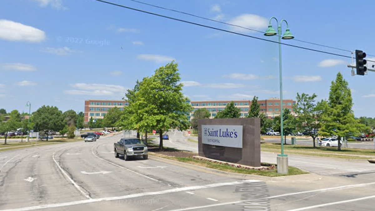 A Google Maps image shows Northeast Mulberry and Northeast Douglas streets, near the entrance of St. Luke’s East Hospital.