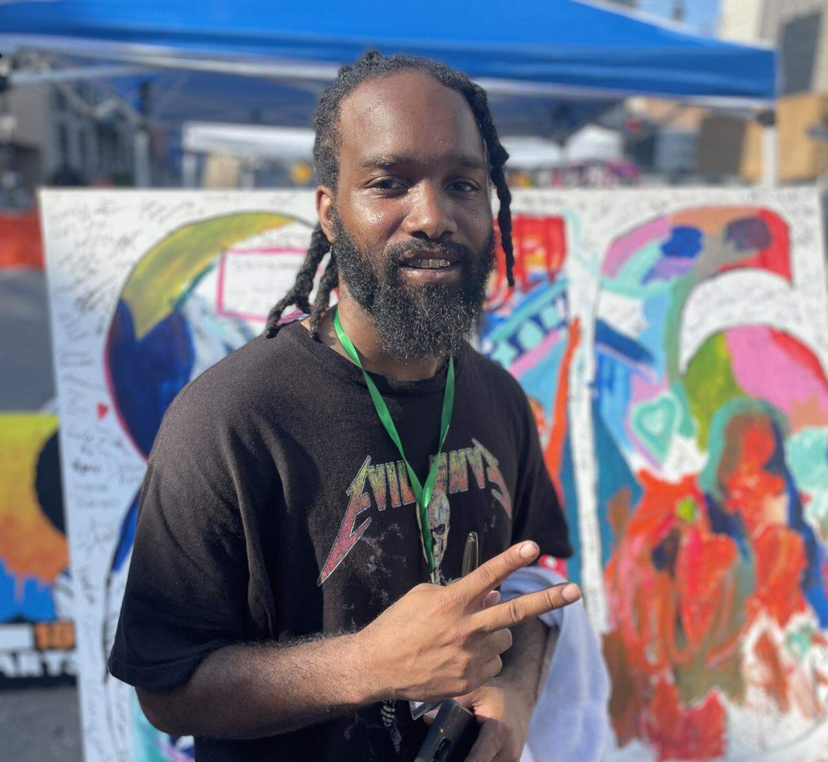 Deaunte Thomas uses portraits, murals and teaching to heal Kansas City communities, donating art to grieving families and serving as artistic director for the 18th and Vine Arts Fair.