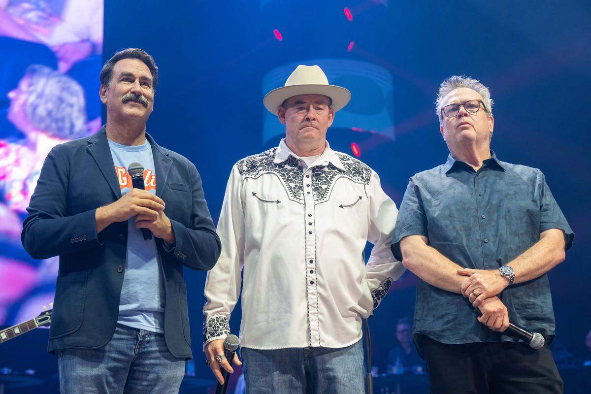Rob Riggle, David Koechner, and Eric Stonestreet at the Big Slick fundraiser on Saturday, May 30, at T-Mobile Center.