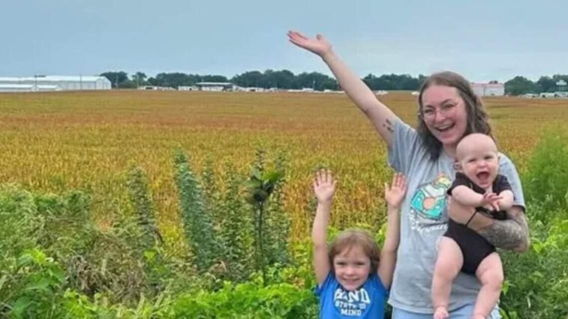 Chiefs fan family, driving through KC, has all belongings stolen near Arrowhead