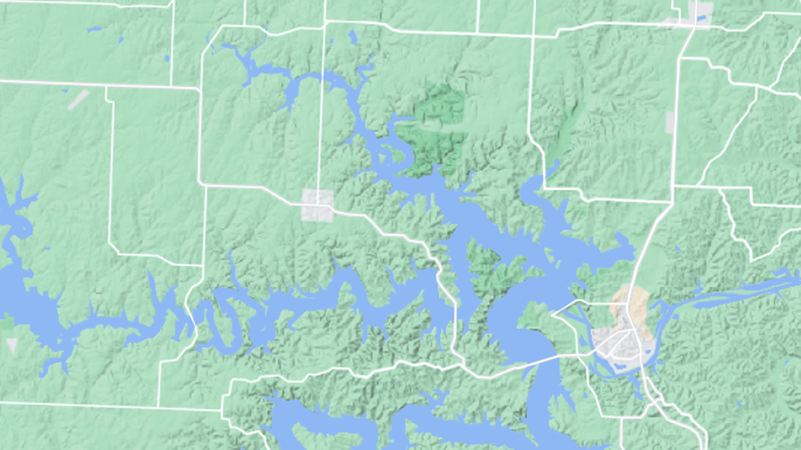 A man was killed in a boating accident at the Lake of the Ozarks on Saturday, Aug. 21.