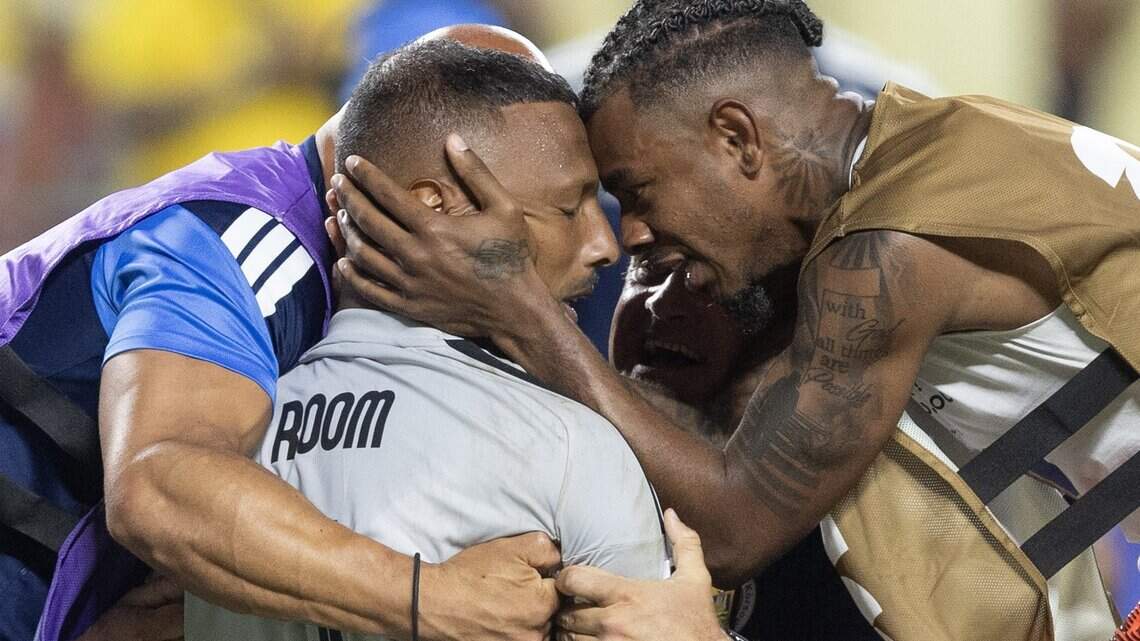 Curaçao keeper Eloy Room made 15 saves vs. Ecuador — just shy of World Cup record