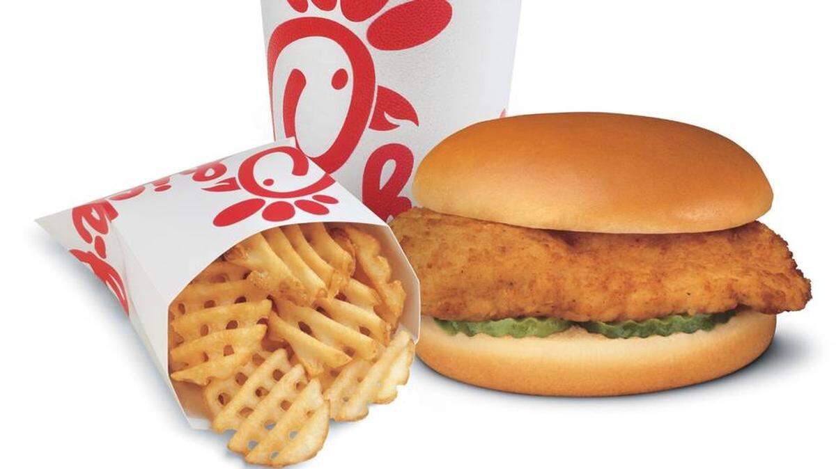 Chick-fil-A will open a new downtown KC location Monday.