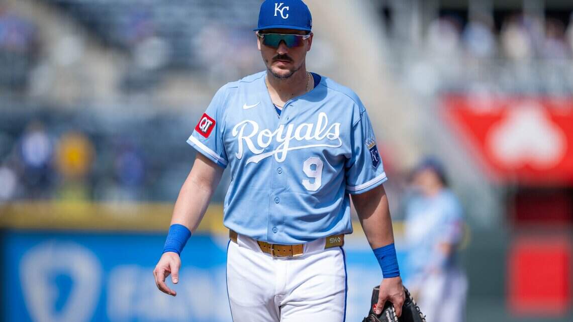 Vinnie Pasquantino smashes 2 home runs as Royals win season finale vs. Guardians