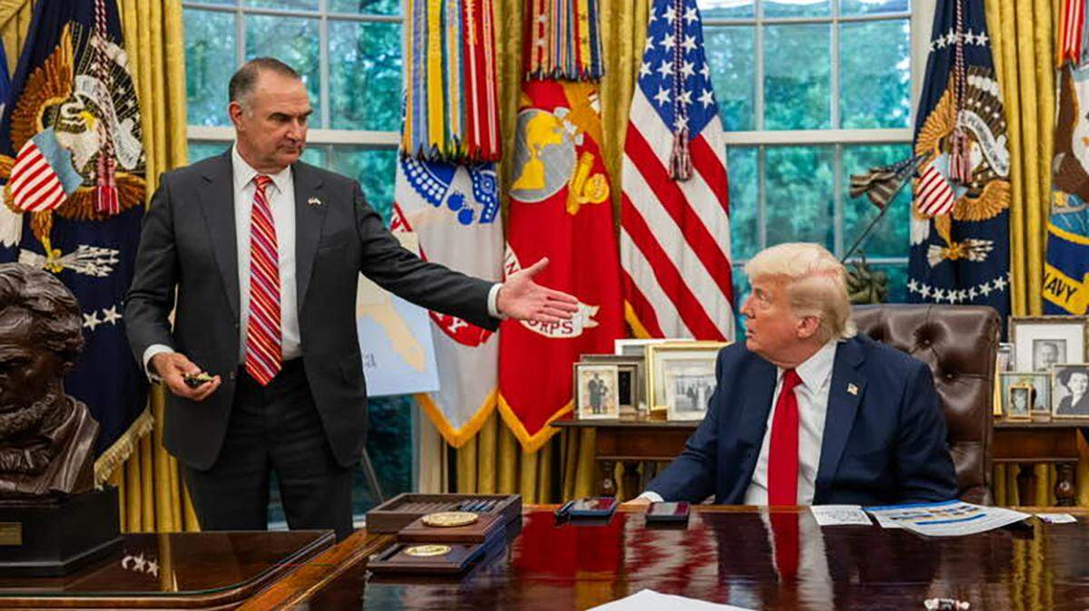 Donald Trump told Gov. Mike Kehoe to cut Kansas City out of the electoral map, and that’s what he’s doing.