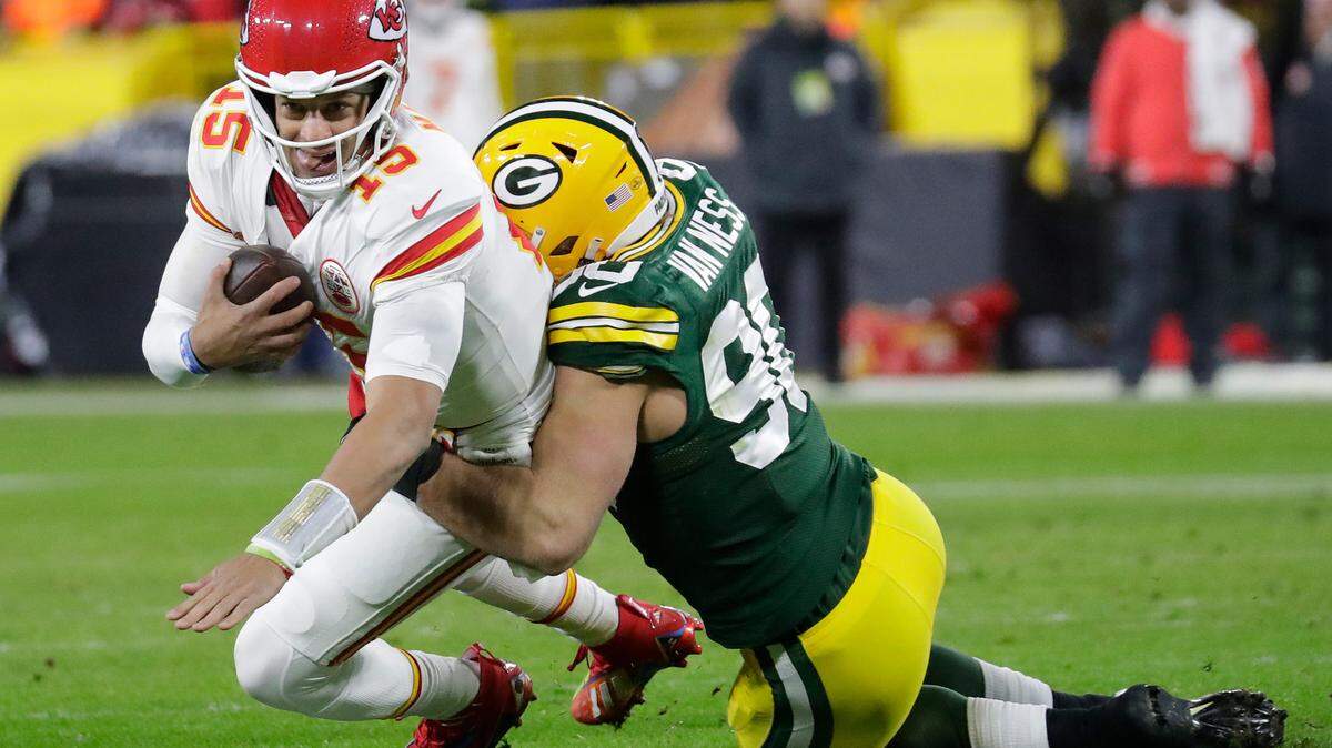 Green Bay Packers linebacker Lukas Van Ness sacks Chiefs quarterback Patrick Mahomes during Sunday night’s game at Lambeau Field.