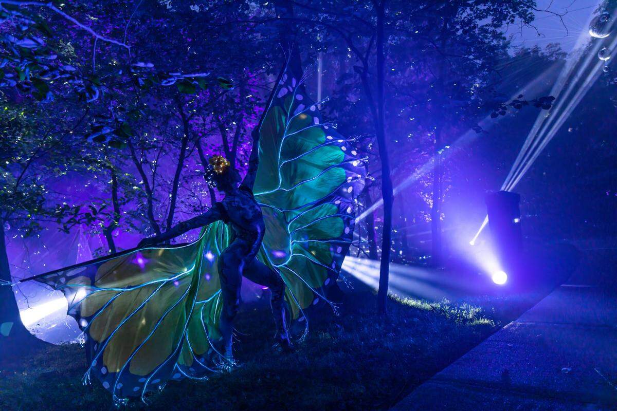“Terra Luna,” featuring local performing arts troupe Quixotic, will be a feast for the eyes Sept. 14-16 and 21-23 at the Overland Park Arboretum & Botanical Gardens.