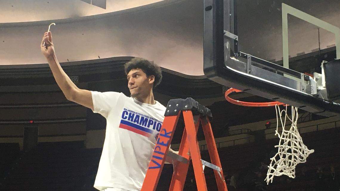 With new deal, MIAA men’s and women’s basketball tournaments will remain in KC