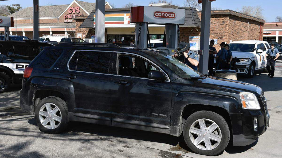 Two bank robbery suspects are in custody after leading police on a high-speed chase across the southern part of the Kansas City metro area that ended in a foot pursuit in Overland Park. The suspects abandoned their get-away vehicle at a 7-Eleven near 95th Street and Antioch Road.