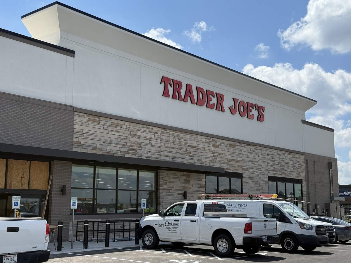 Signage is up at the new Trader Joe’s coming to Merriam.