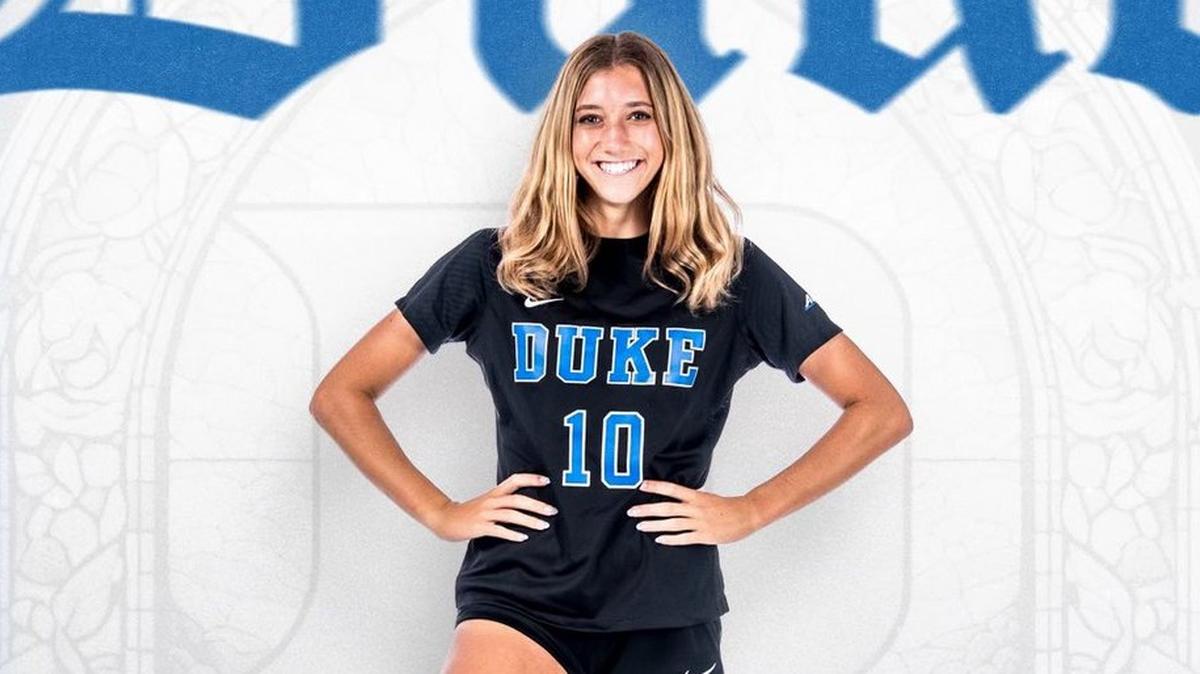 Shawnee Mission East’s Mary Long has reclassified and will join the Duke Blue Devils soccer program in fall 2024.