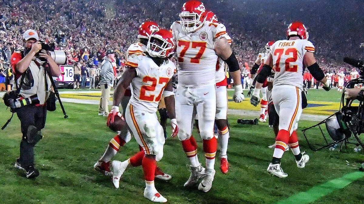 Kansas City Chiefs running back Kareem Hunt celebrates his second quarter touchdown during Monday’s football game against the Los Angeles Rams on November 19, 2018 at the LA Memorial Coliseum in Los Angeles, Cal.
