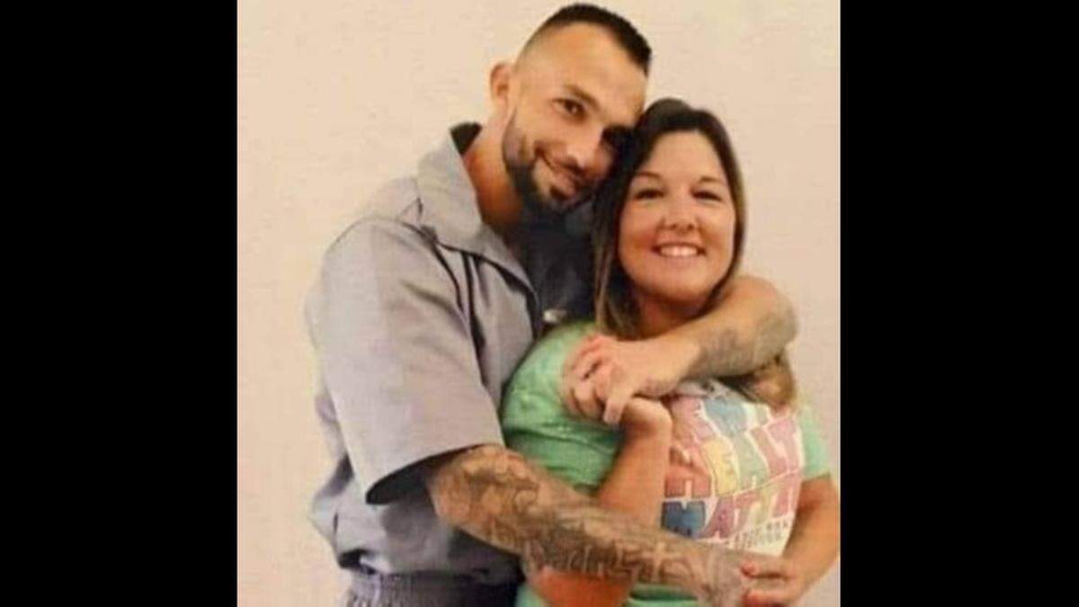 Robert and Rachelle Hebert married in March 2020. Robert Hebert died after overdosing in a Missouri prison in February 2023.