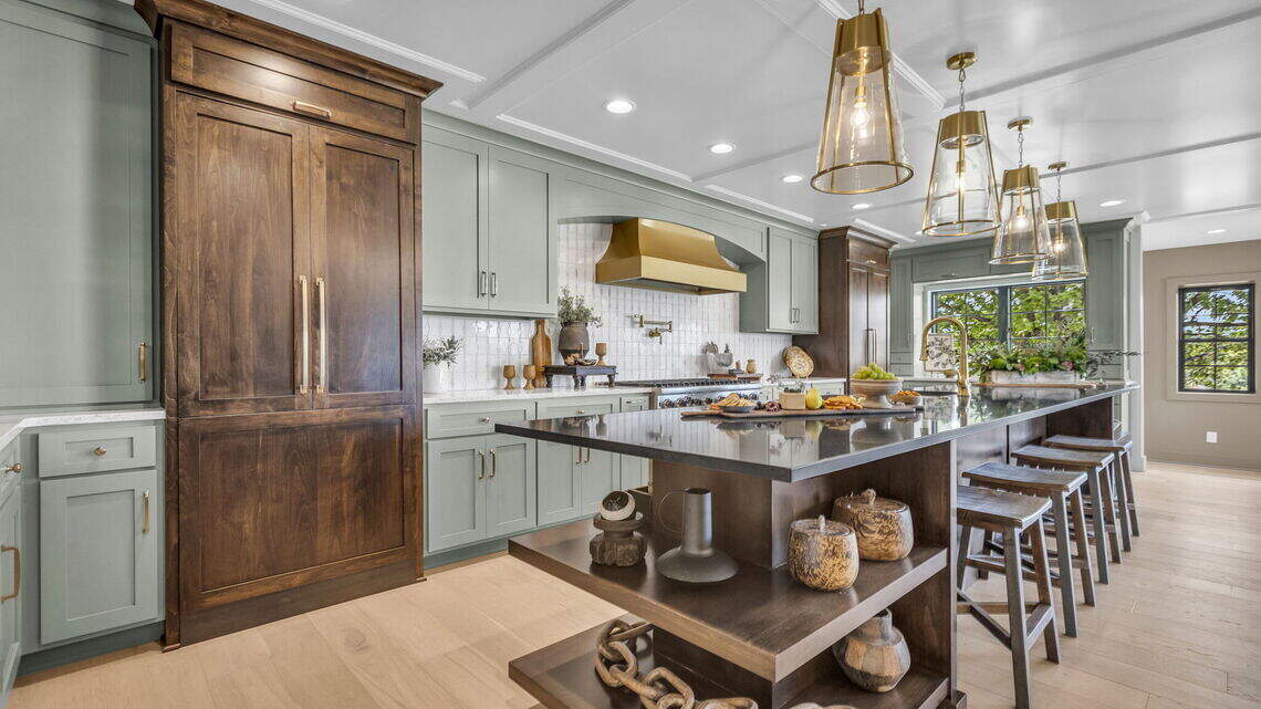 Kenneth Estates Welcomes New Residents As Sales Remain Strong