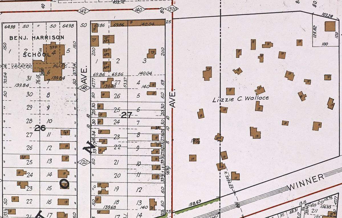Atlas of Kansas City, MO, and Environs, 1925, showing the Lizzie C. Wallace property east of Benjamin Harrison School. The city limit passes through the property. Image: FIMo map database, Kansas City Public Library.