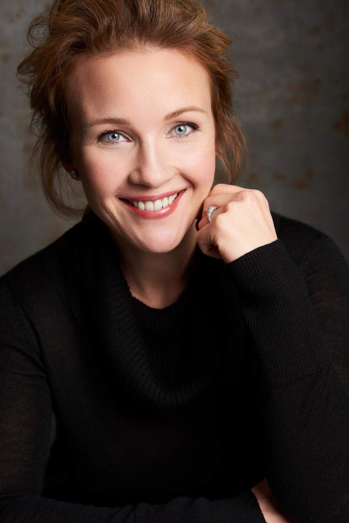 Mezzo-soprano Sasha Cooke will perform “When Lilacs Last in the Dooryard Bloom’d” in April 2023.