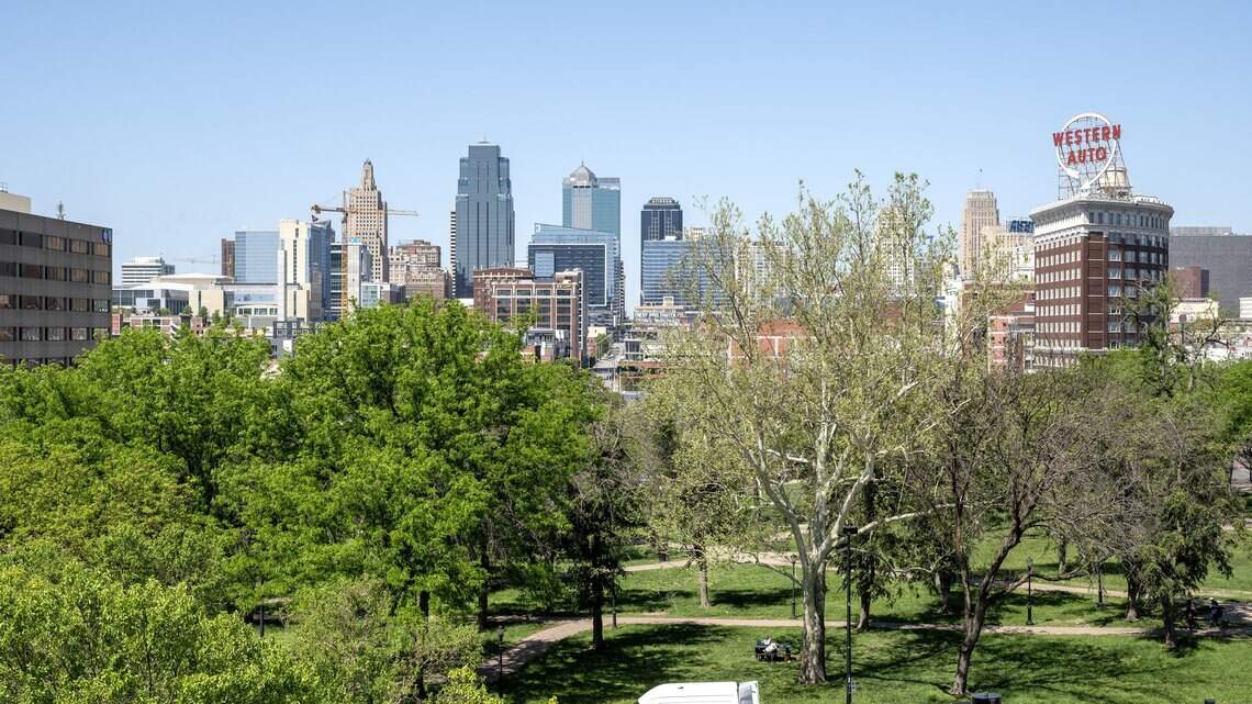 Extreme heat lingers before cooler air brings rain, break from humidity in KC