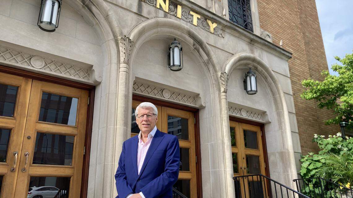 Feud at Plaza church, Kansas governor race & the Western Auto sign: Top KC stories