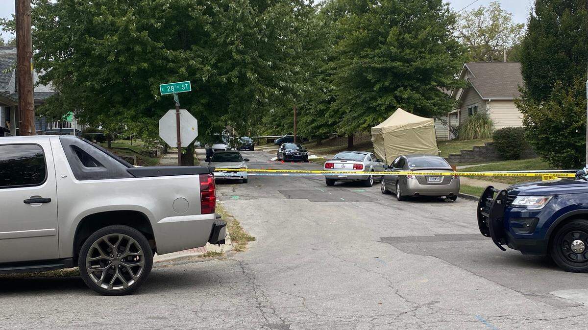Kansas City Police responded just before 4 p.m. Saturday, Oct. 2, 2021,  to 27th Street and Spruce Avenue on shooting call. 