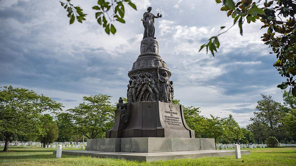 The Confederate Memorial at Arlington National Cemetery is a tribute to an insurrection devoted to destroying the United States. It’s hardly a symbol of “unity.”