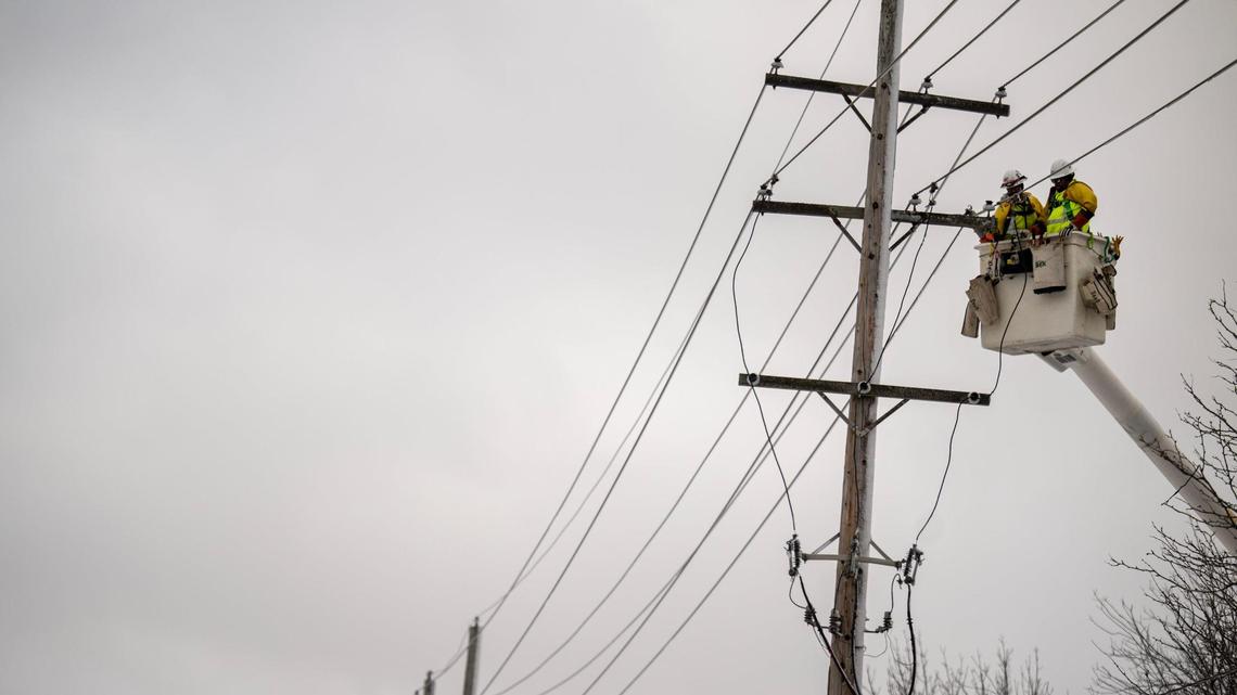 Evergy is proposing a new, 133-mile transmission line that would stretch four Kansas counties and cost nearly $500 million.
