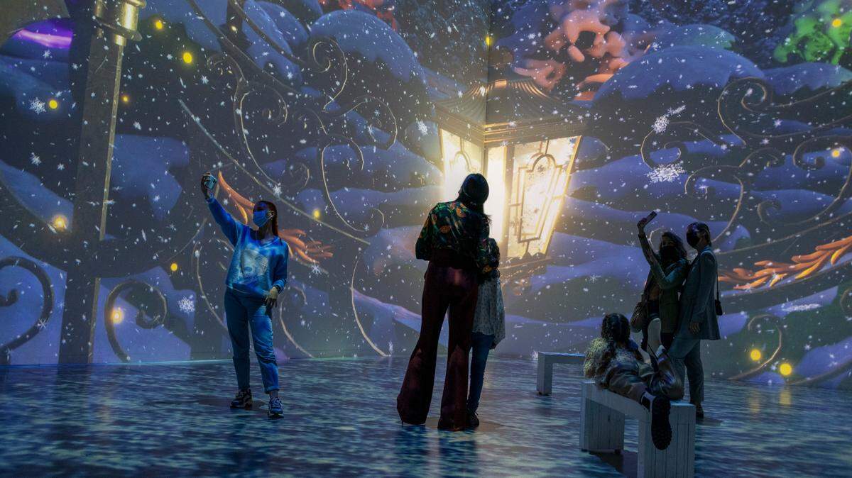 A look at “The Immersive Nutcracker: A Winter Miracle” exhibit coming to Zona Rosa in November.