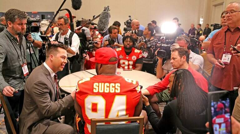 From South Beach to Fort Lauderdale, Miami area abuzz about Super Bowl... and Chiefs