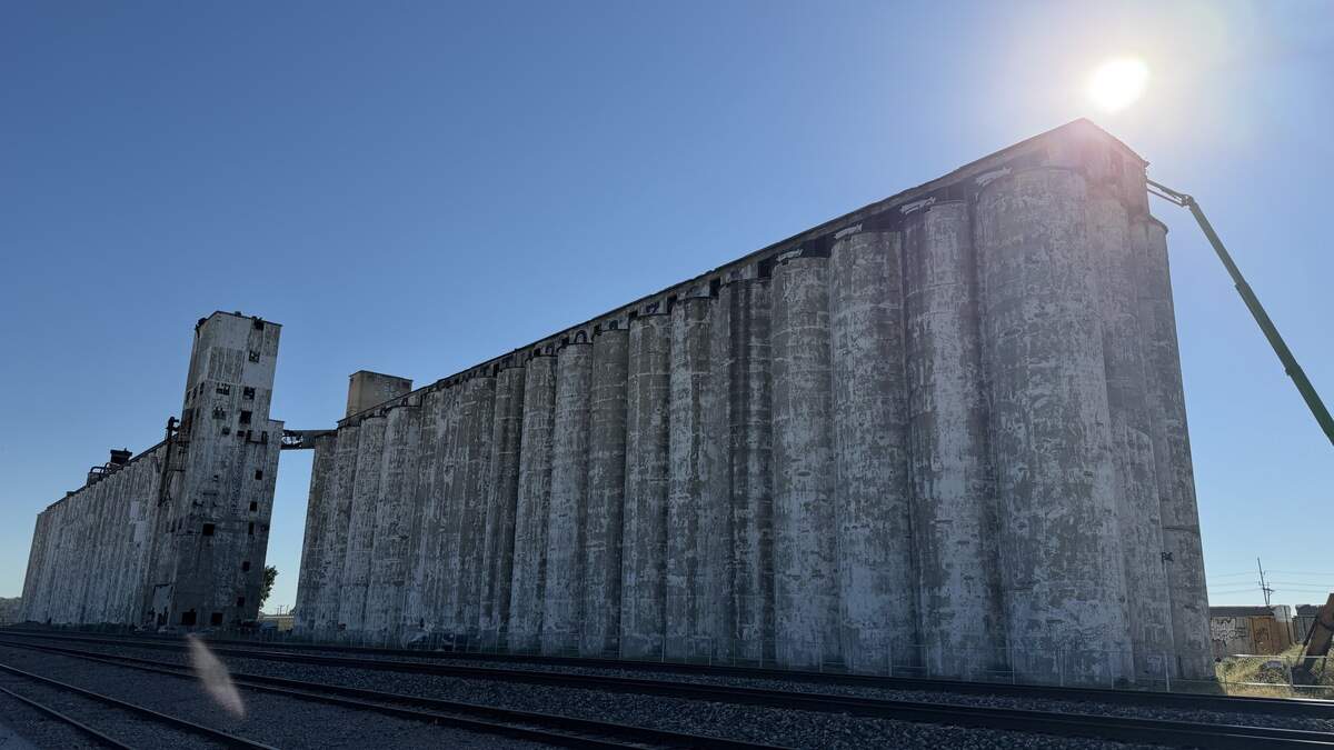 ‘Most boring' demolition of Purina Mill to remake North Kansas City skyline. See how