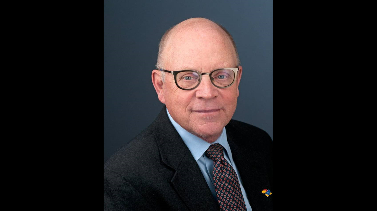 Burdett Loomis