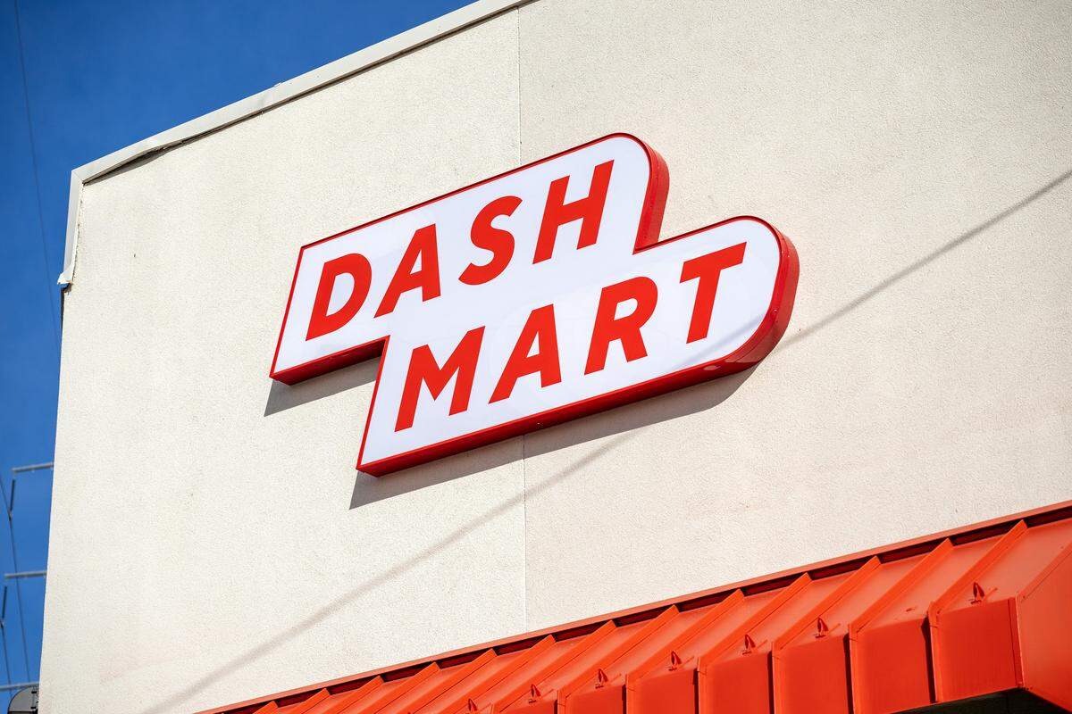 Dash Mart at 4601 Troost Ave., is pictured on Tuesday, Dec. 9, 2025, in Kansas City.