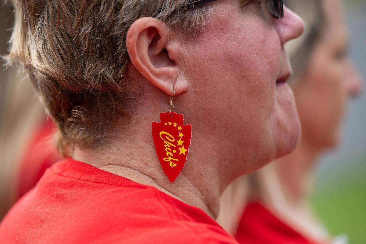 For some Chiefs fans at the team’s training camp, every accessory worn must be in support of the Chiefs.