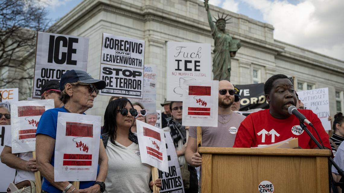Fearing ‘suffering’ in Leavenworth, protesters vow to keep fighting ICE facility