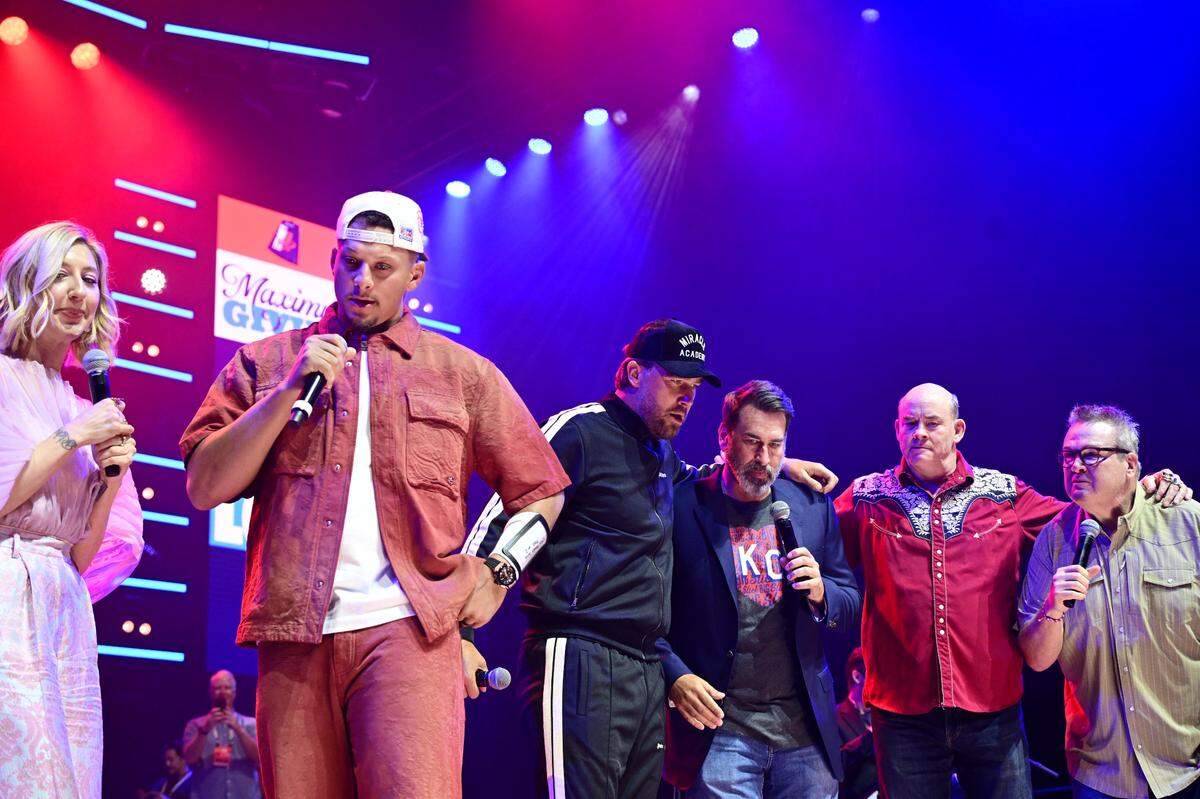 From left, Heidi Gardner, Patrick Mahomes, Travis Kelce, Rob Riggle, David Koechner and Eric Stonestreet performed on stage Saturday, May 31, 2025, during the Big Slick Party and Show at T-Mobile Center in Kansas City.