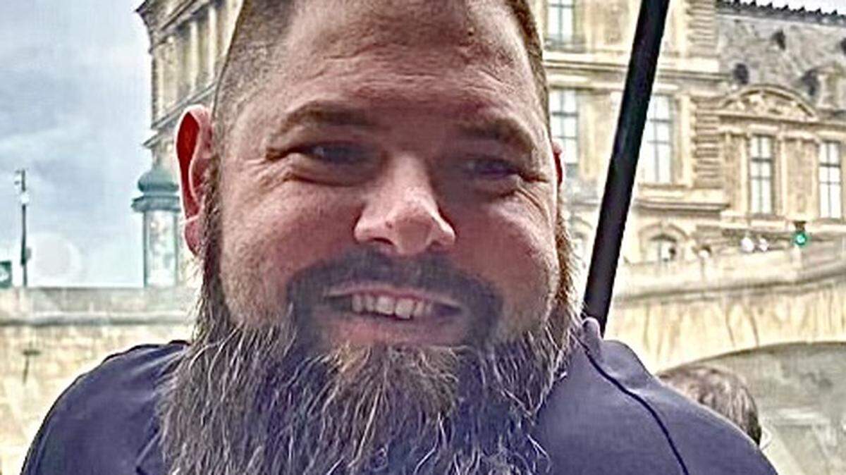 Officials in Kandiyohi County, Minnesota, were searching for Shane White, 39, of Overland Park, whose kayak was found empty on Nest Lake on May 12. His body was found Tuesday.