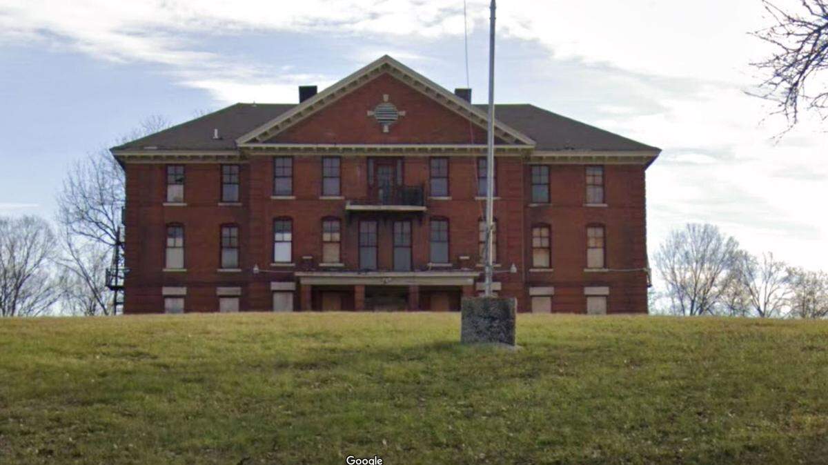 A firefighter was injured when he fell through a set of stairs while battling a fire Friday morning at the historic Western Baptist Bible College building at 2119 Tracy Ave. in Kansas City, a fire department spokesman said. The firefighter was was stable and in good condition at a hospital. This Google Maps Street View image of the building is from 2023.