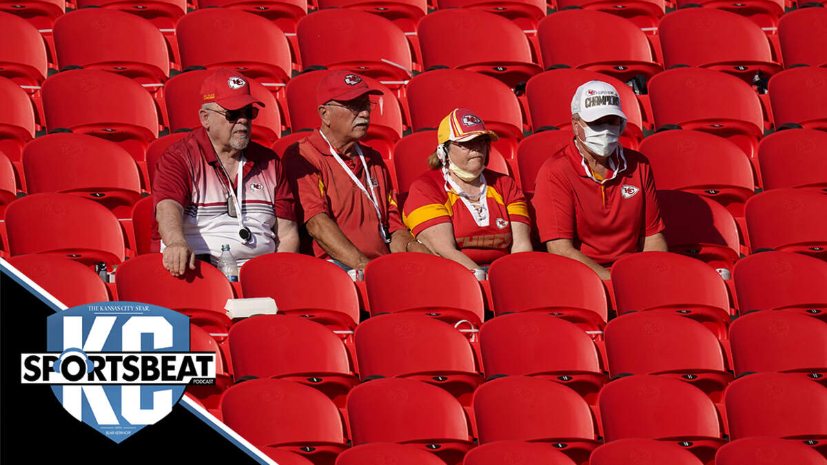 The Chiefs opened the stadium to 2,000 season ticket holders to watch practice Saturday.