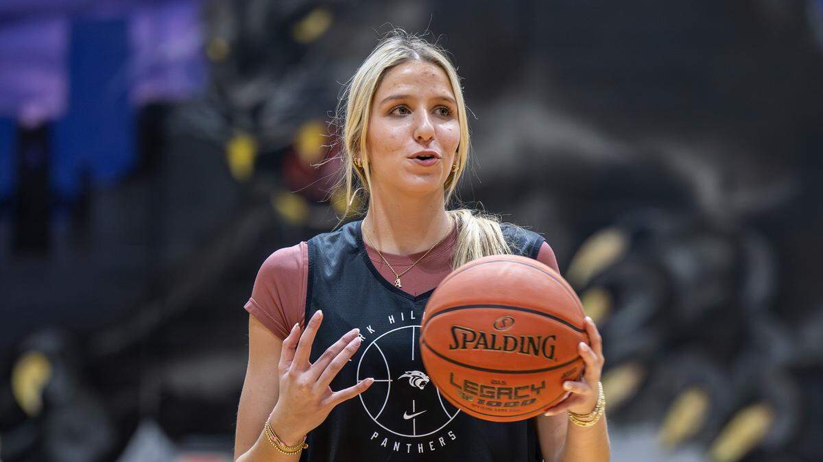 Addison Bjorn warms up during basketball practice at Park Hill South High School on Wednesday, Jan. 21, 2026, in Riverside.