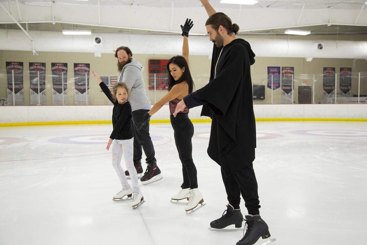 What a cameo! Olympic figure skating medalist Michelle Kwan makes an appearance and even gives lessons in the “Queer Eye” episode featuring John Stoner and his daughter. They’re here with Jonathan Van Ness.