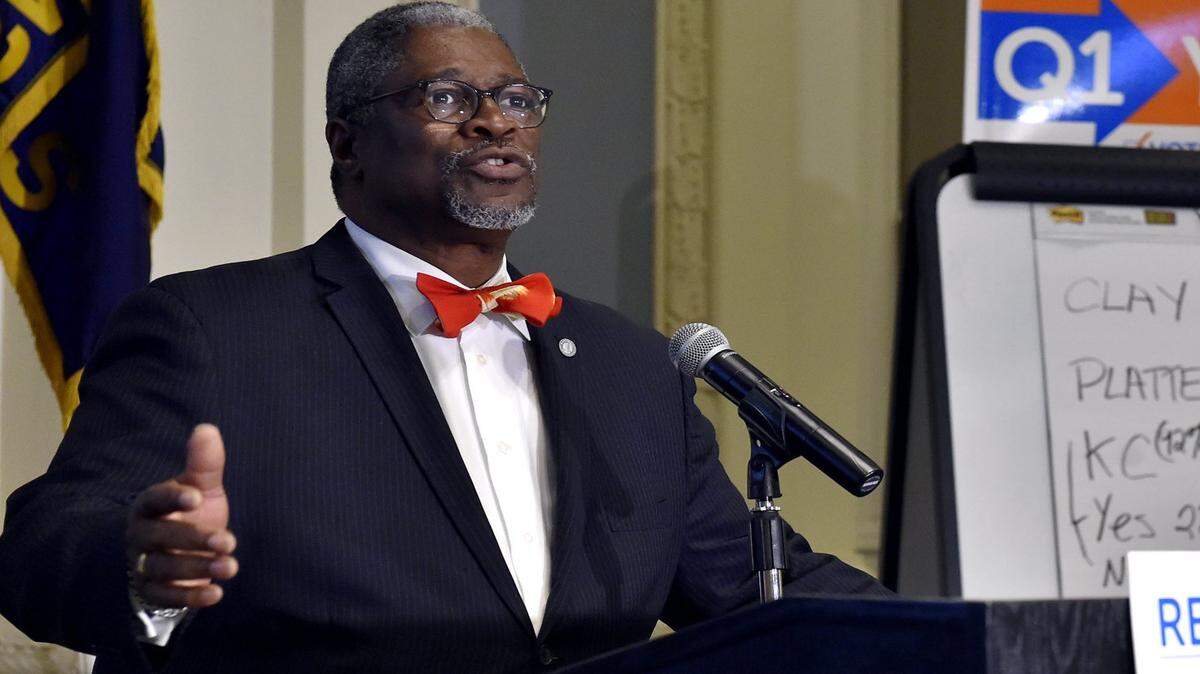 Kansas City Mayor Sly James met Thursday with the new Missouri Senate Republican caucus to discuss the city’s economic development progress and James’ thoughts on education, housing and a smart connected city. James said it didn’t seem like the legislature would continue targeting the city’s earnings tax next year.